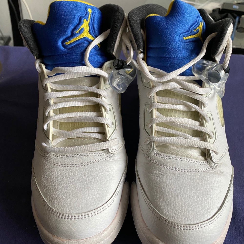 air jordan retro 5 Laney Size 7 Youth